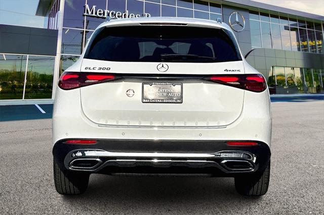 new 2025 Mercedes-Benz GLC 300 car, priced at $55,055