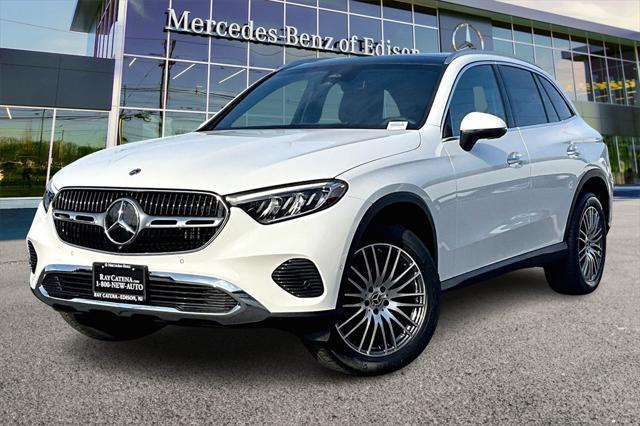 new 2025 Mercedes-Benz GLC 300 car, priced at $55,055