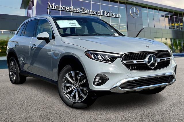 new 2025 Mercedes-Benz GLC 300 car, priced at $55,900