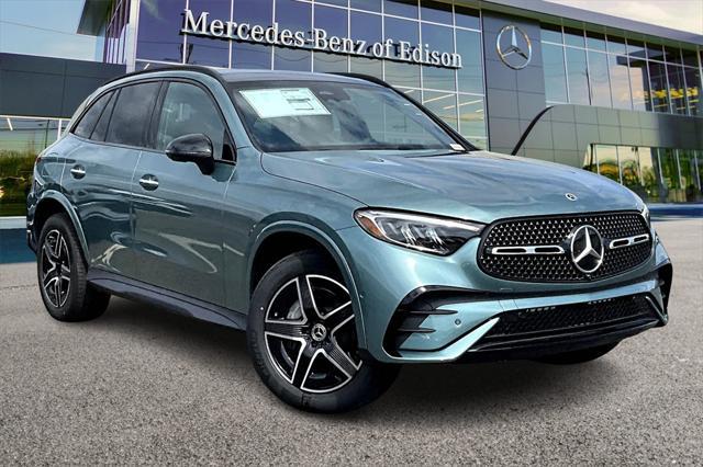 new 2025 Mercedes-Benz GLC 300 car, priced at $60,785
