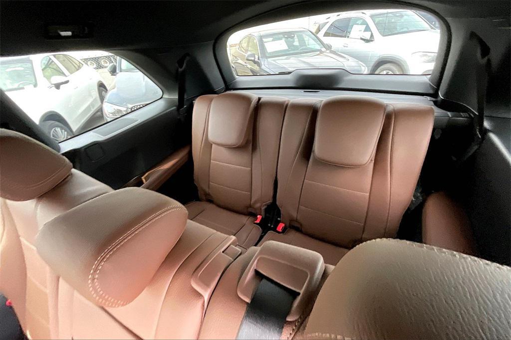 new 2026 Mercedes-Benz GLS 450 car, priced at $98,270