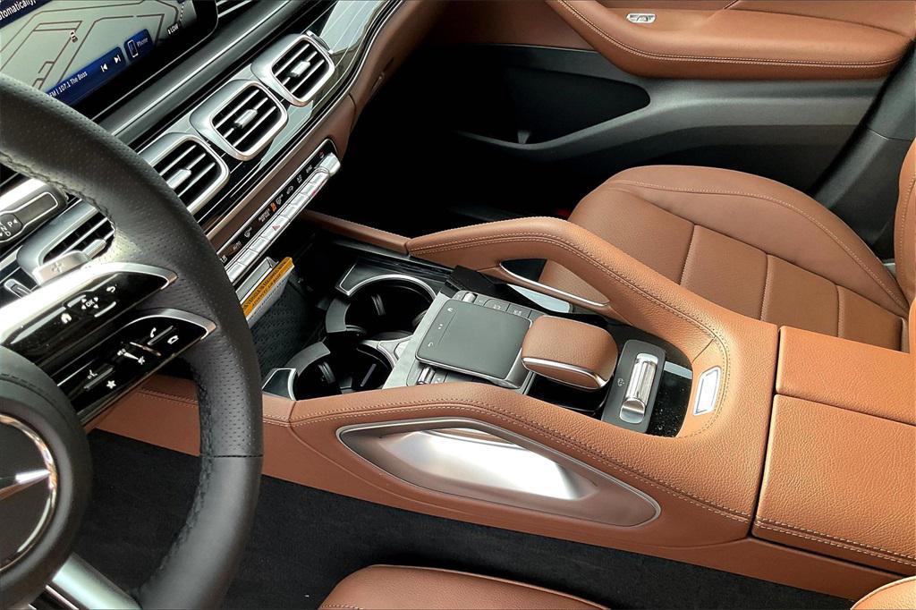 new 2026 Mercedes-Benz GLS 450 car, priced at $98,270