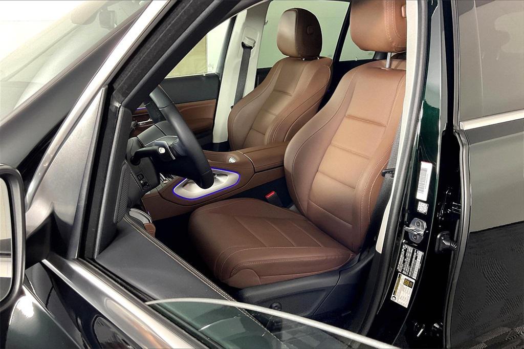 new 2025 Mercedes-Benz GLE 350 car, priced at $77,040