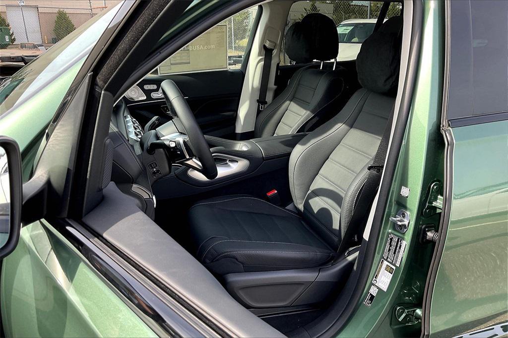 new 2026 Mercedes-Benz GLS 450 car, priced at $112,035