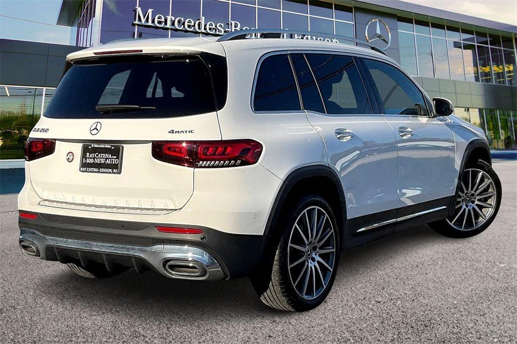 used 2023 Mercedes-Benz GLB 250 car, priced at $37,998