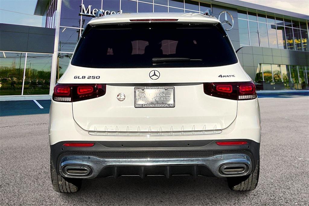 used 2023 Mercedes-Benz GLB 250 car, priced at $37,998