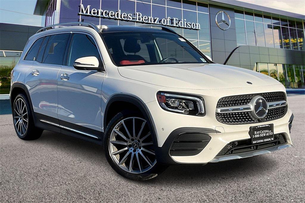 used 2023 Mercedes-Benz GLB 250 car, priced at $37,998