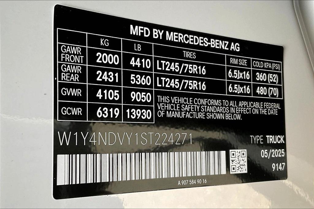 new 2025 Mercedes-Benz Sprinter 2500 car, priced at $77,526
