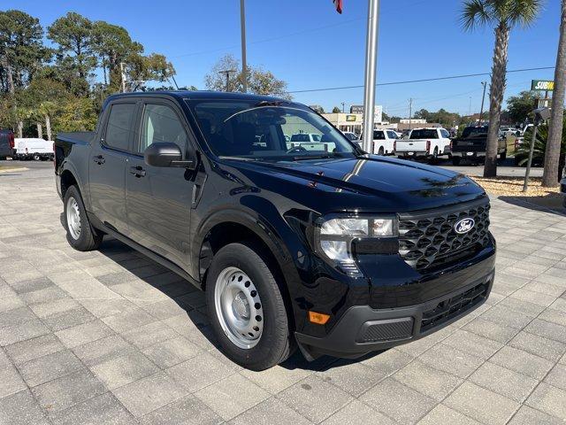 new 2025 Ford Maverick car, priced at $30,065