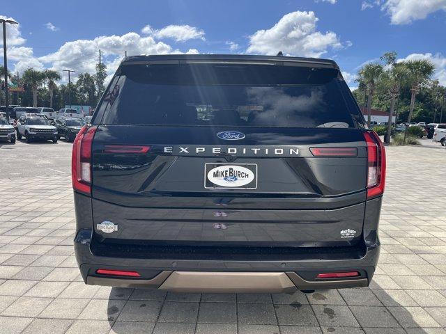 new 2025 Ford Expedition car, priced at $87,995
