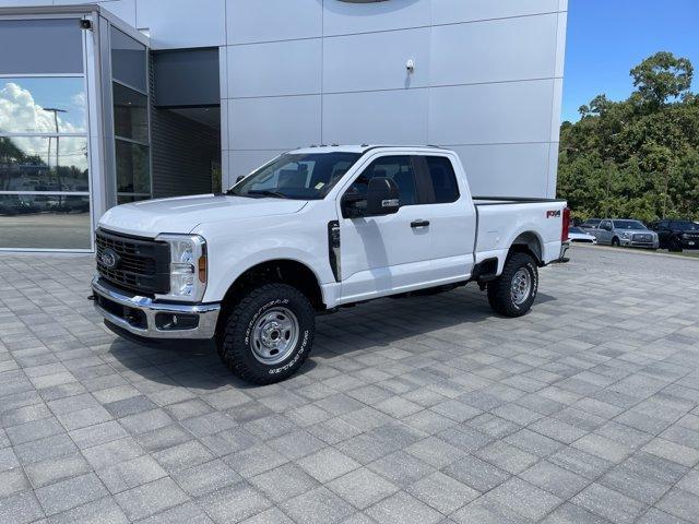 new 2024 Ford F-350 car, priced at $51,557