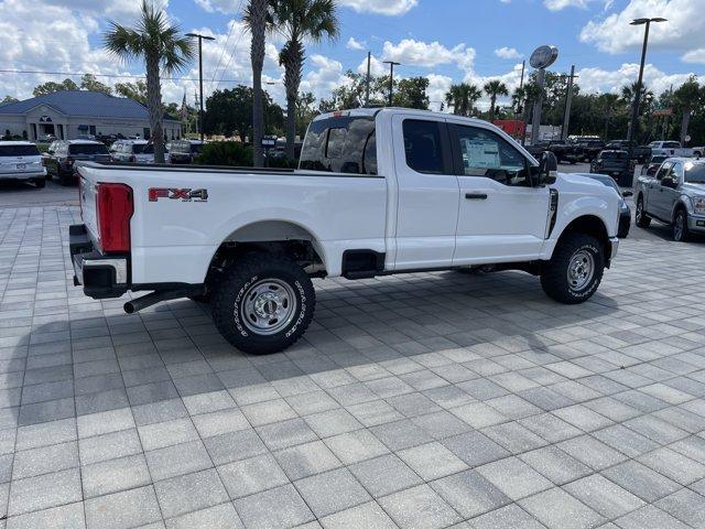 new 2024 Ford F-350 car, priced at $51,557