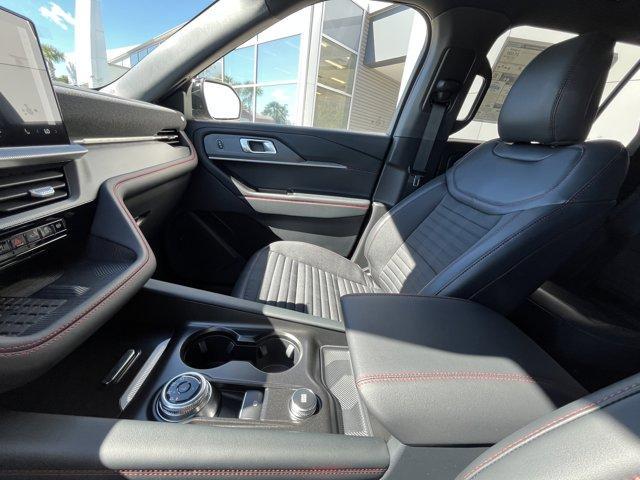 new 2025 Ford Explorer car, priced at $50,530