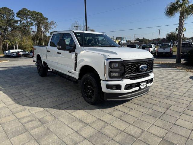 new 2024 Ford F-350 car, priced at $72,720