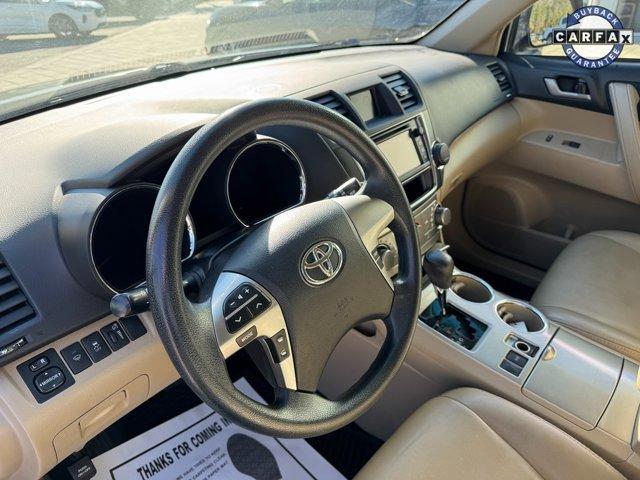 used 2013 Toyota Highlander car, priced at $13,900