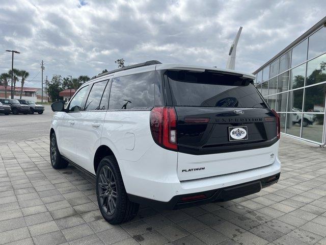 new 2025 Ford Expedition car, priced at $85,230