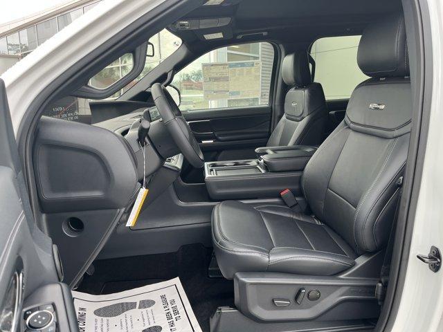 new 2025 Ford Expedition car, priced at $85,230