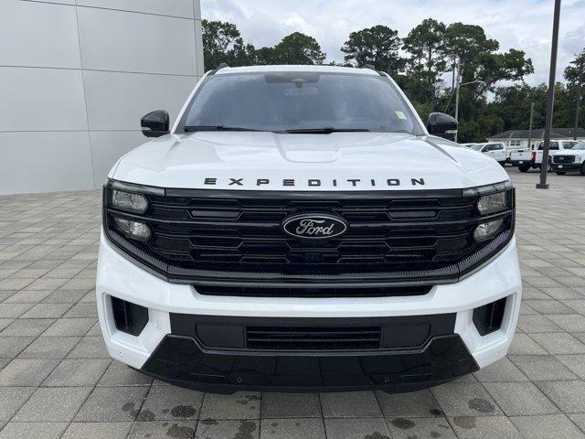 new 2025 Ford Expedition car, priced at $85,230