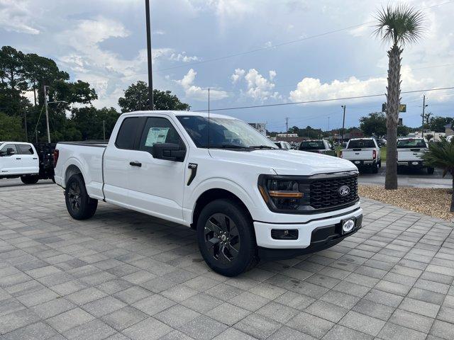 new 2025 Ford F-150 car, priced at $45,545