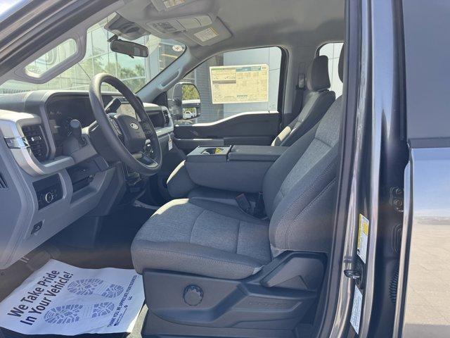 new 2025 Ford F-250 car, priced at $71,470