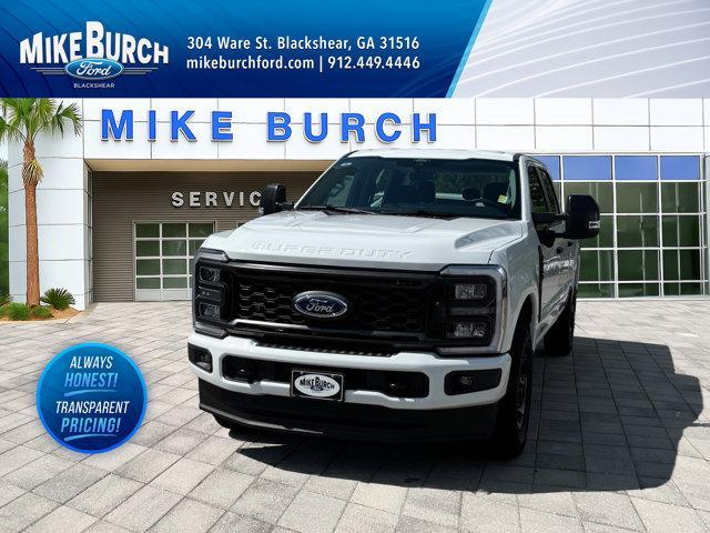 new 2025 Ford F-250 car, priced at $71,470