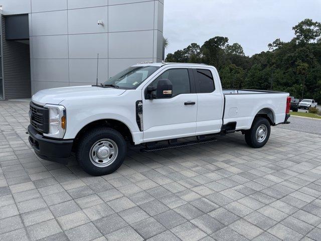 new 2024 Ford F-350 car, priced at $52,190