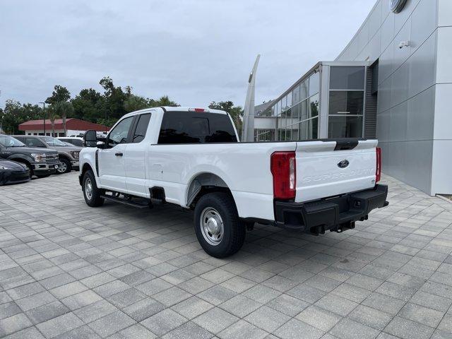 new 2024 Ford F-350 car, priced at $52,190