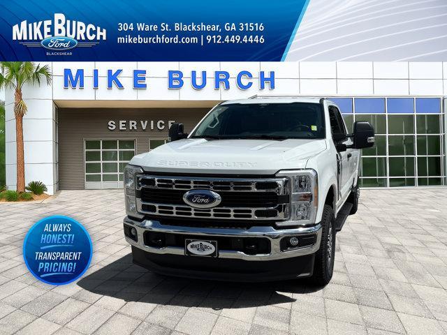 new 2025 Ford F-350 car, priced at $61,045