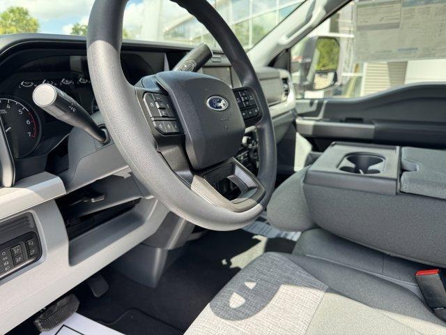 new 2025 Ford F-350 car, priced at $61,045