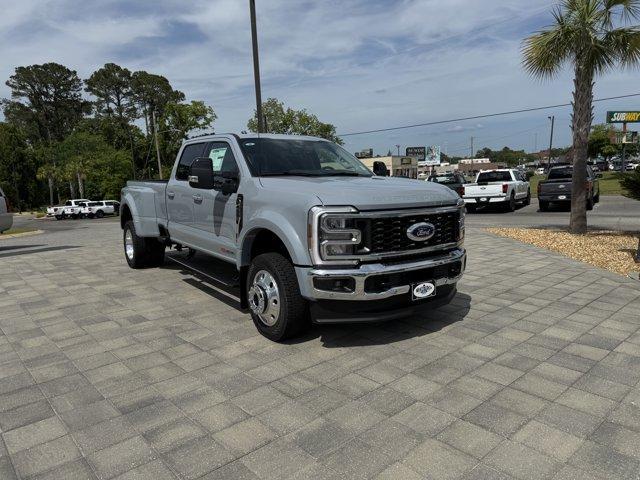 new 2025 Ford F-450 car, priced at $103,470