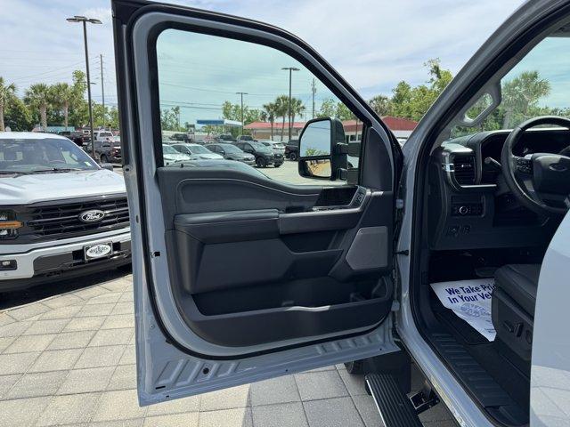new 2025 Ford F-450 car, priced at $103,470