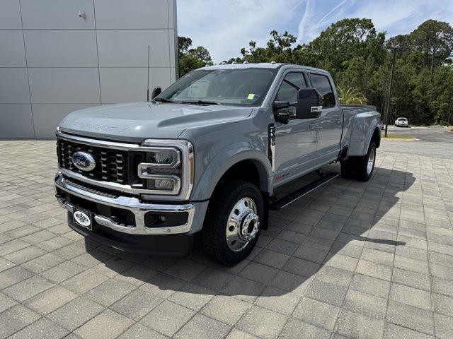 new 2025 Ford F-450 car, priced at $103,470