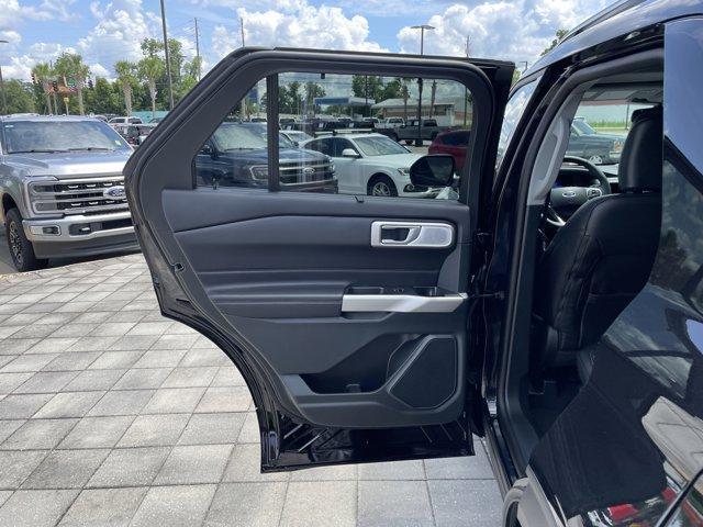 new 2024 Ford Explorer car, priced at $52,820