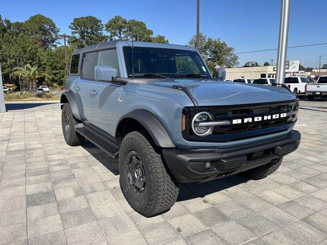 new 2025 Ford Bronco car, priced at $60,245