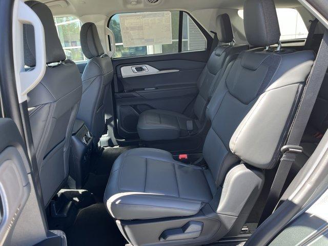 new 2025 Ford Explorer car, priced at $46,120