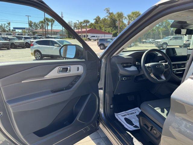 new 2025 Ford Explorer car, priced at $46,120
