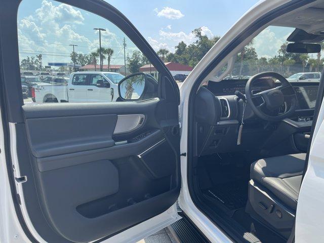 new 2025 Ford Expedition car, priced at $69,885