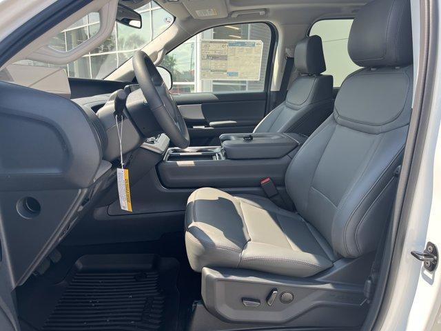 new 2025 Ford Expedition car, priced at $69,885