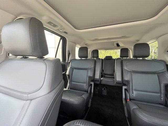 new 2025 Ford Expedition car, priced at $69,885