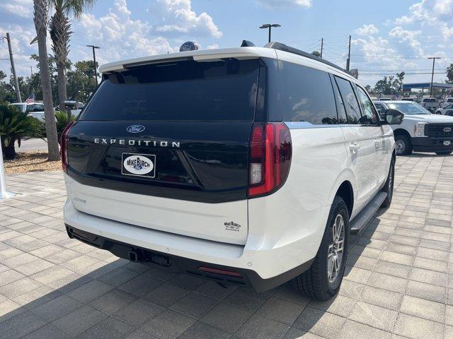 new 2025 Ford Expedition car, priced at $69,885