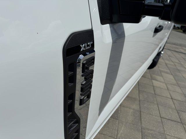 new 2025 Ford F-350 car, priced at $59,770