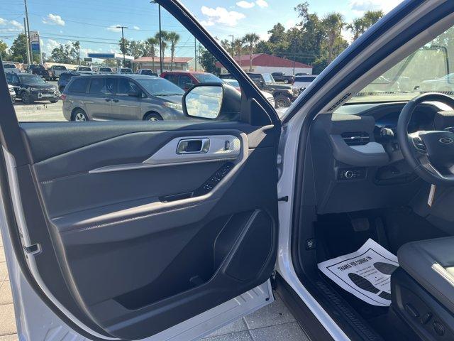 new 2025 Ford Explorer car, priced at $57,765