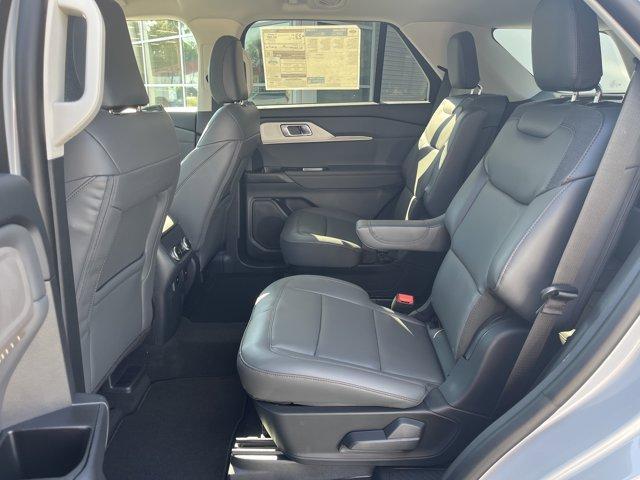 new 2025 Ford Explorer car, priced at $57,765