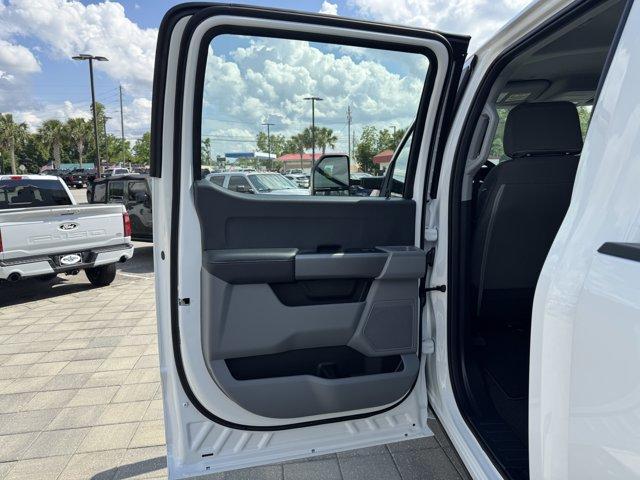 new 2025 Ford F-250 car, priced at $71,470