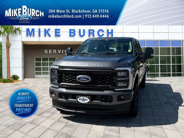 new 2025 Ford F-250 car, priced at $71,470
