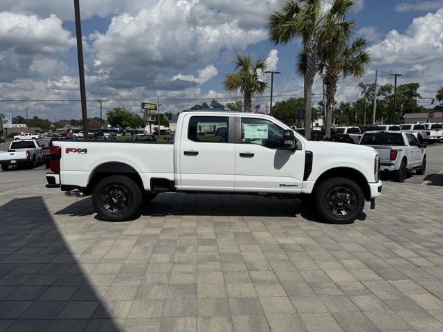 new 2025 Ford F-250 car, priced at $71,470