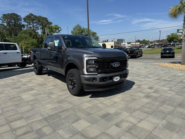 new 2025 Ford F-250 car, priced at $71,470
