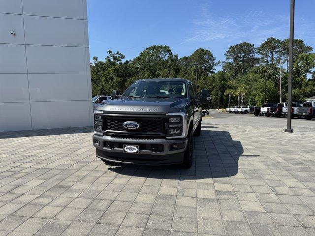 new 2025 Ford F-250 car, priced at $71,470