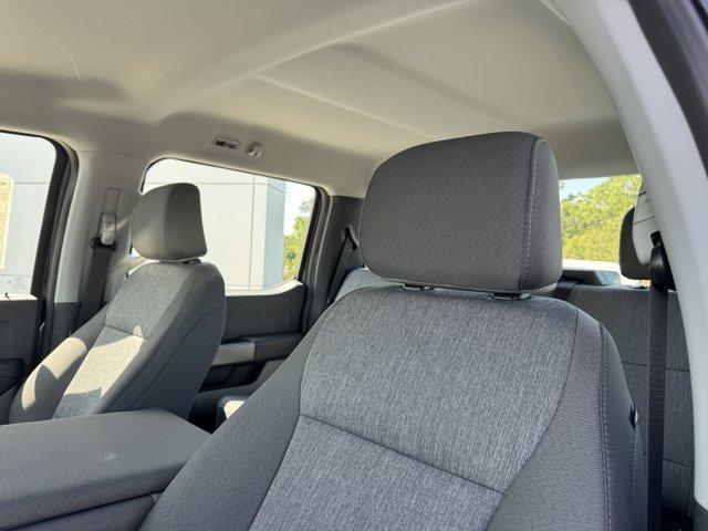 new 2025 Ford F-250 car, priced at $71,470