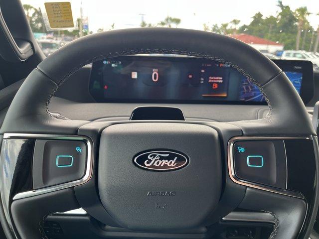 new 2025 Ford Expedition car, priced at $90,930